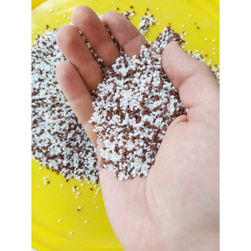 Red and White Natural Sand Red and White Natural Sand